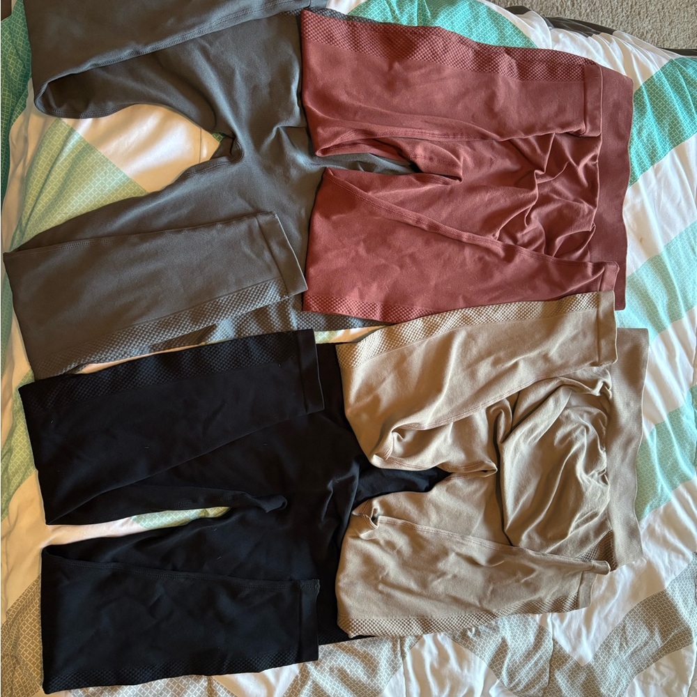 Maternity Leggings - Size M